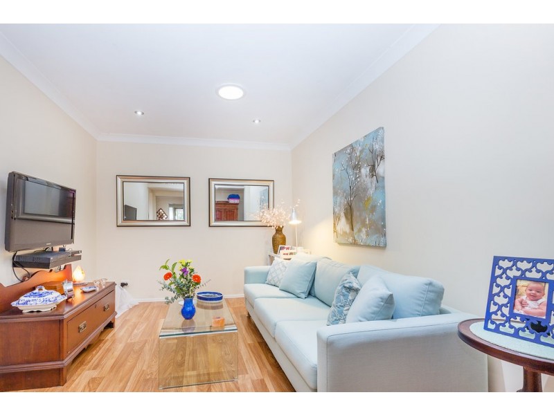 118 Highfield Drive, Merrimac QLD 4226