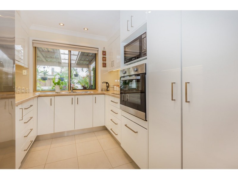 118 Highfield Drive, Merrimac QLD 4226