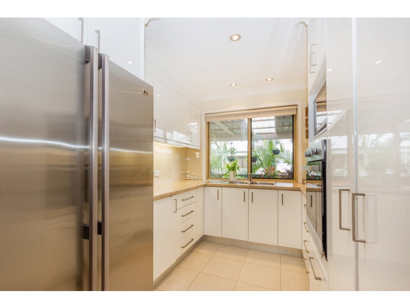 118 Highfield Drive, Merrimac QLD 4226