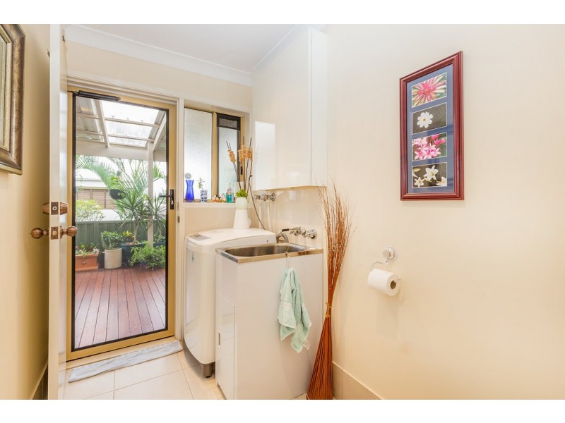 118 Highfield Drive, Merrimac QLD 4226