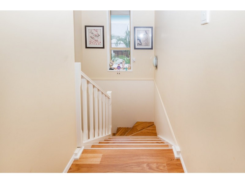 118 Highfield Drive, Merrimac QLD 4226