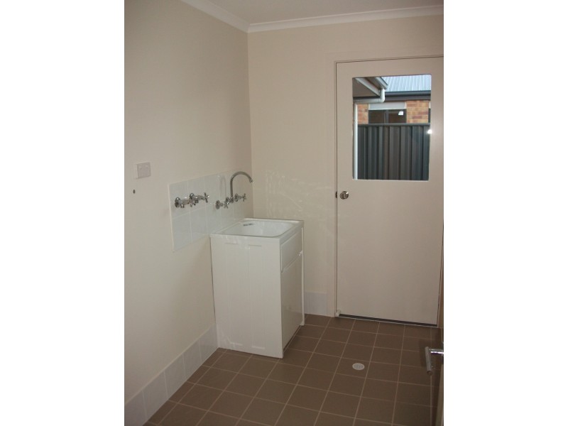 494 Andrews rd, Andrews Farm SA 5114