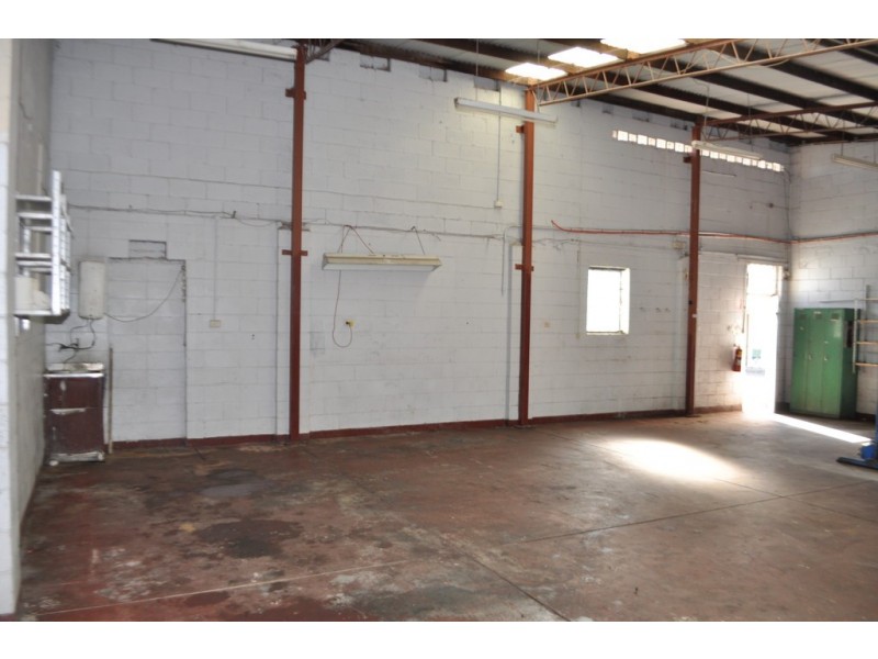 6 Trimmer Road, Elizabeth South SA 5112