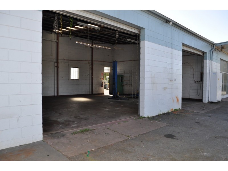 6 Trimmer Road, Elizabeth South SA 5112