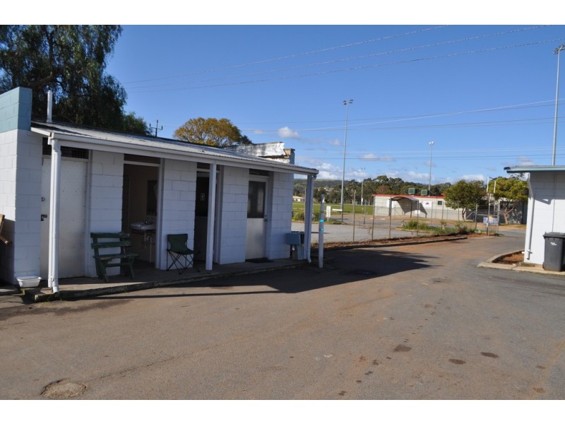 6 Trimmer Road, Elizabeth South SA 5112