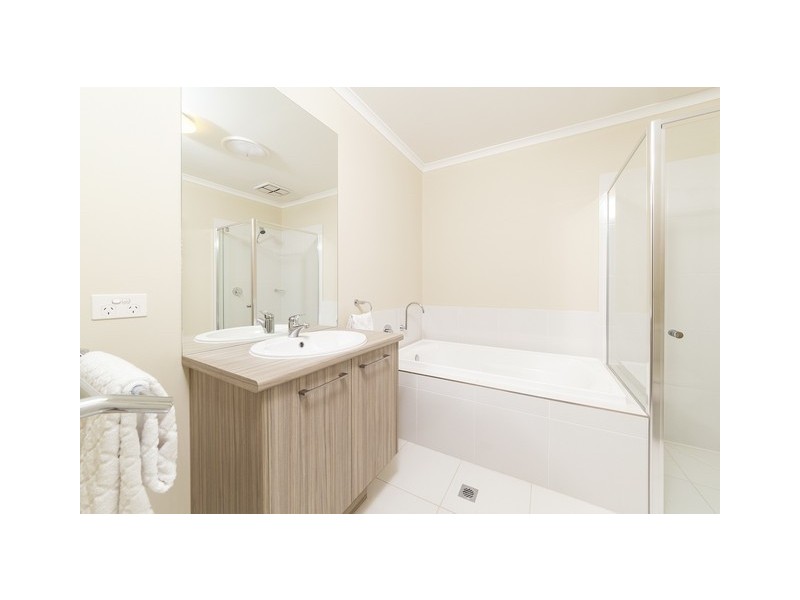21 Red Gum Crescent, Mount Barker SA 5251