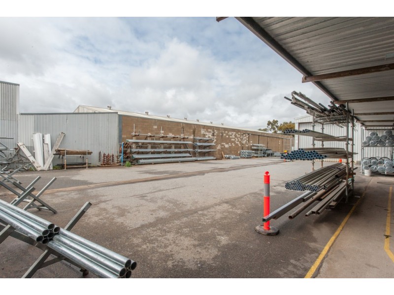 12 Frost Road, Salisbury SA 5108