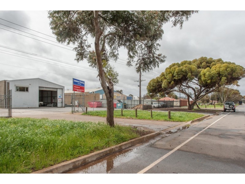 12 Frost Road, Salisbury SA 5108