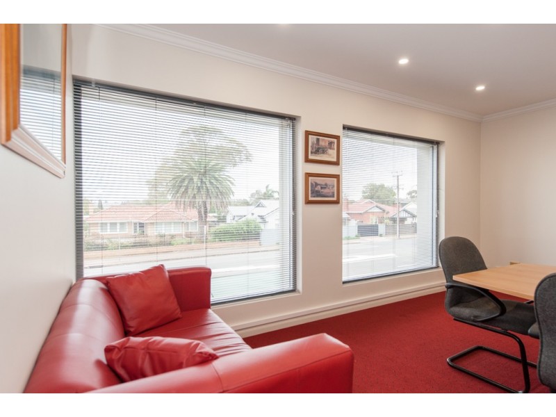 11 Sturt Road, Brighton SA 5048