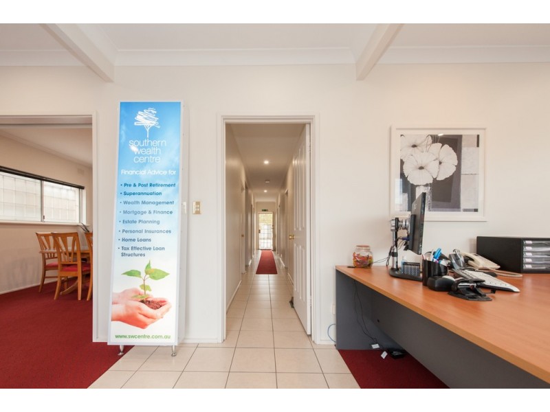 11 Sturt Road, Brighton SA 5048