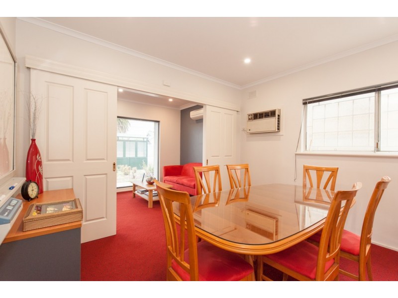 11 Sturt Road, Brighton SA 5048