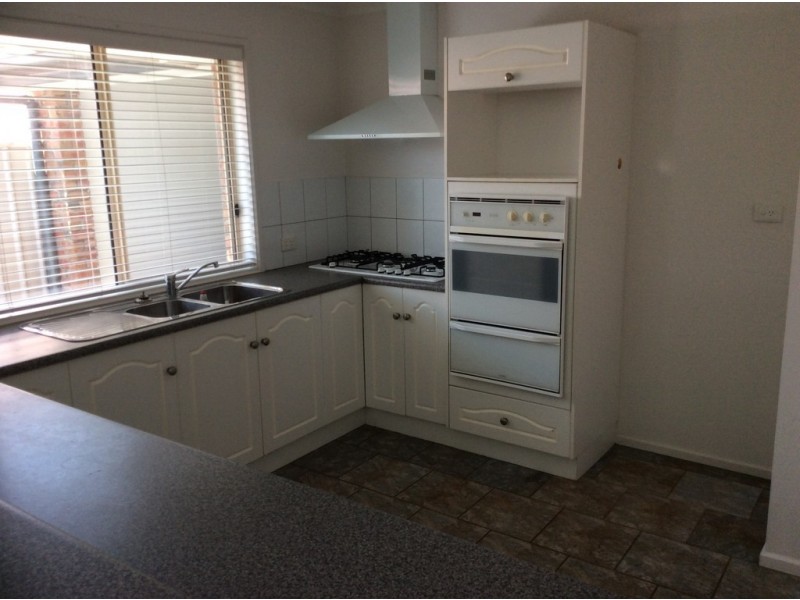 18 Pinewood court, Golden Grove SA 5125