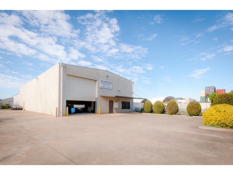 7 Railway Tce, Wingfield SA 5013