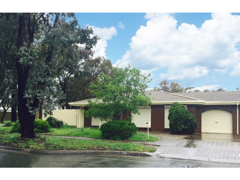 1/252 Whites Road, Paralowie SA 5108