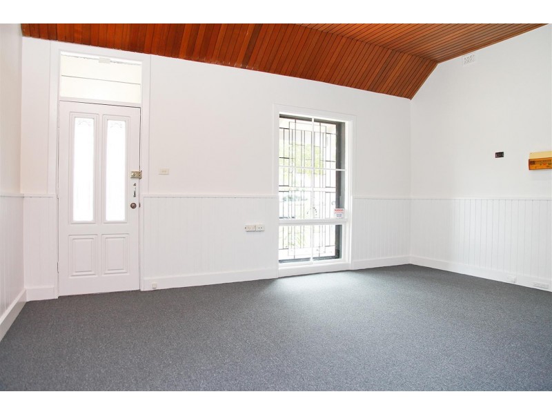 117 Sir Donald Bradman Drive, Hilton SA 5033