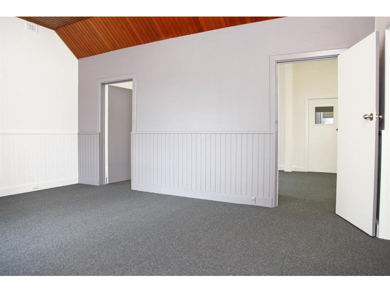 117 Sir Donald Bradman Drive, Hilton SA 5033