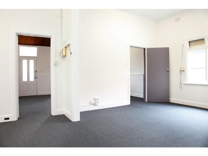 117 Sir Donald Bradman Drive, Hilton SA 5033