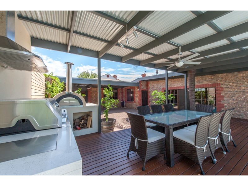 11 Airlie Avenue, Prospect SA 5082