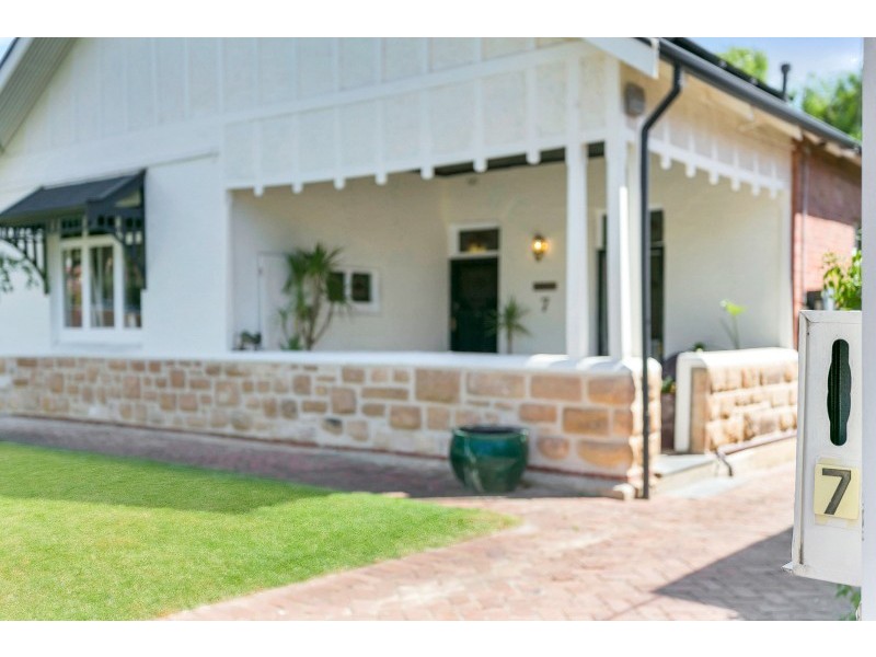 7 Birnie Avenue, Kensington Park SA 5068