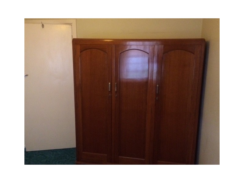 3 Ifould rd, Elizabeth Park SA 5113