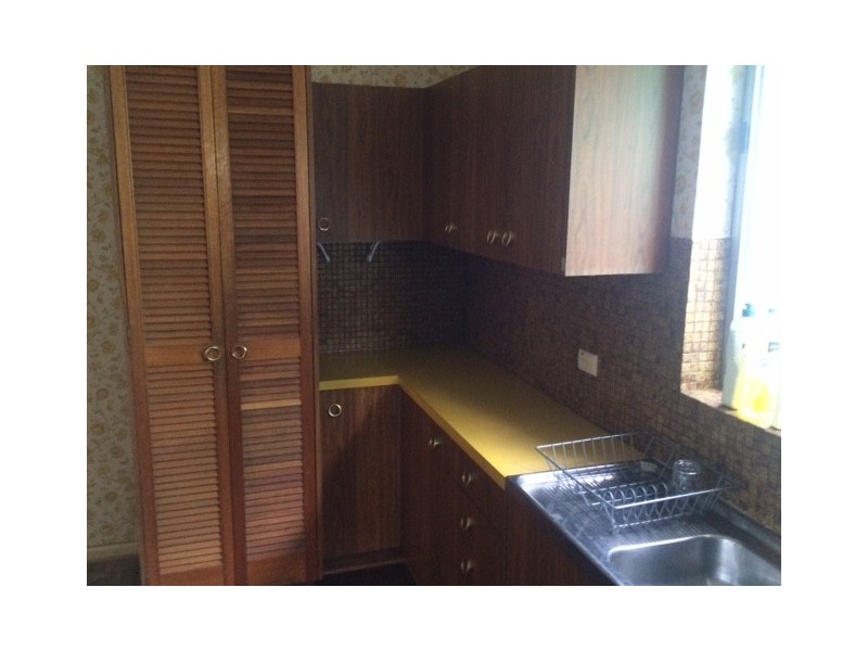 3 Ifould rd, Elizabeth Park SA 5113