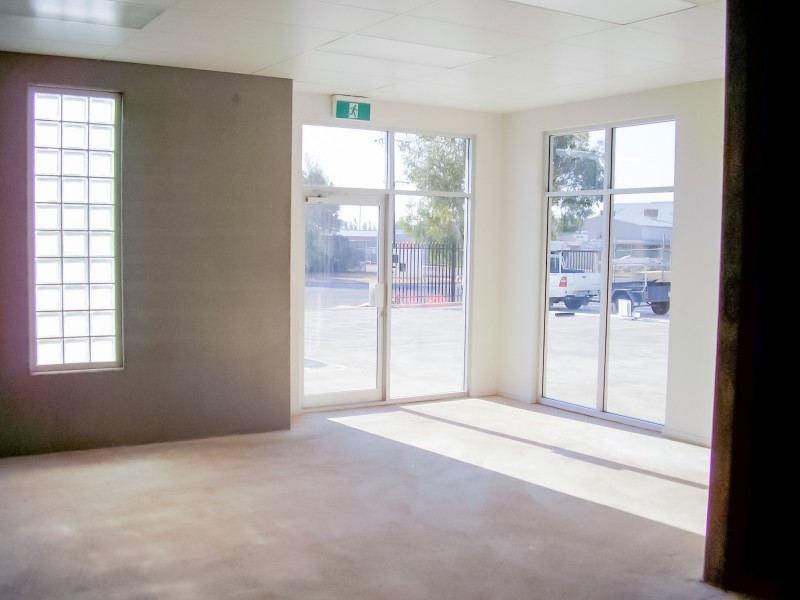 Unit 2/14 Palina Ct, Smithfield SA 5114