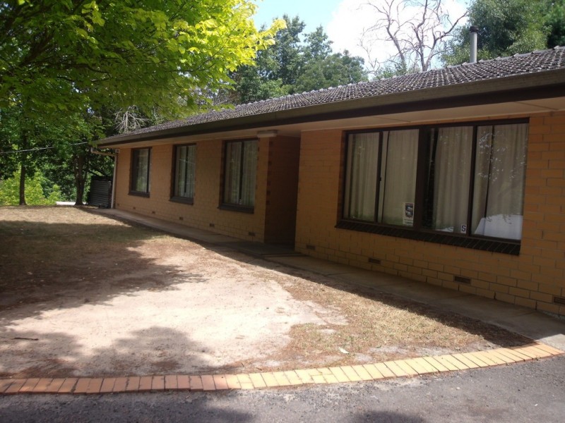 2 Avenue Road, Stirling SA 5152