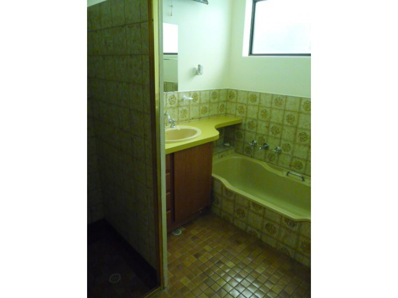 2 Avenue Road, Stirling SA 5152