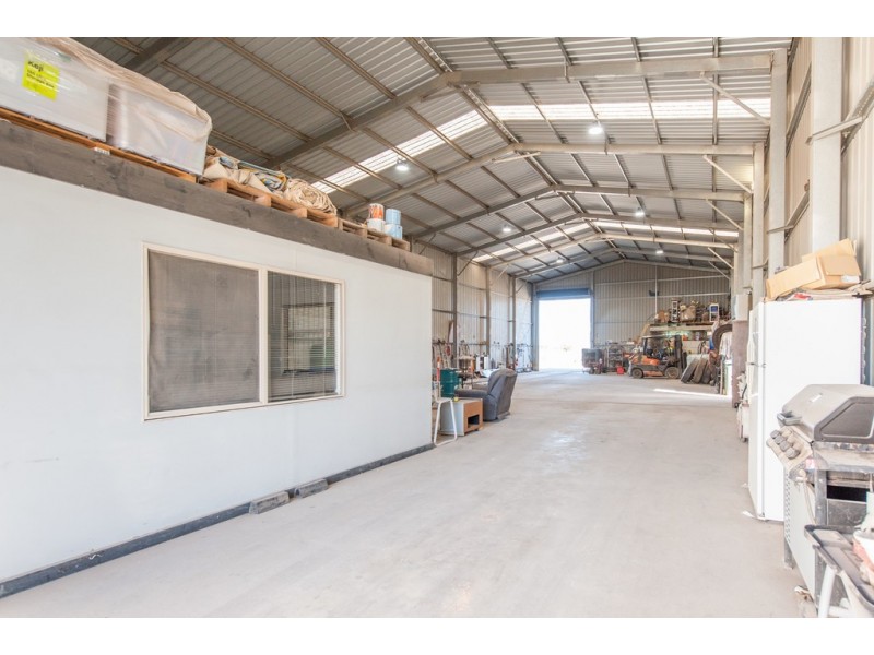 28 Hawker Road, Burton SA 5110