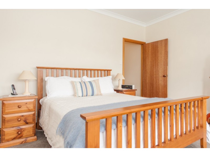 127 One and All Drive, North Haven SA 5018