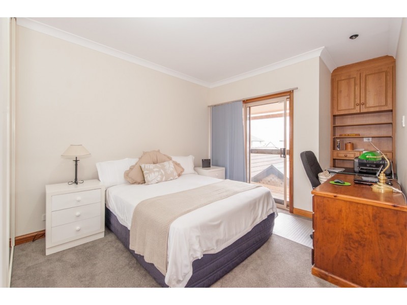 127 One and All Drive, North Haven SA 5018