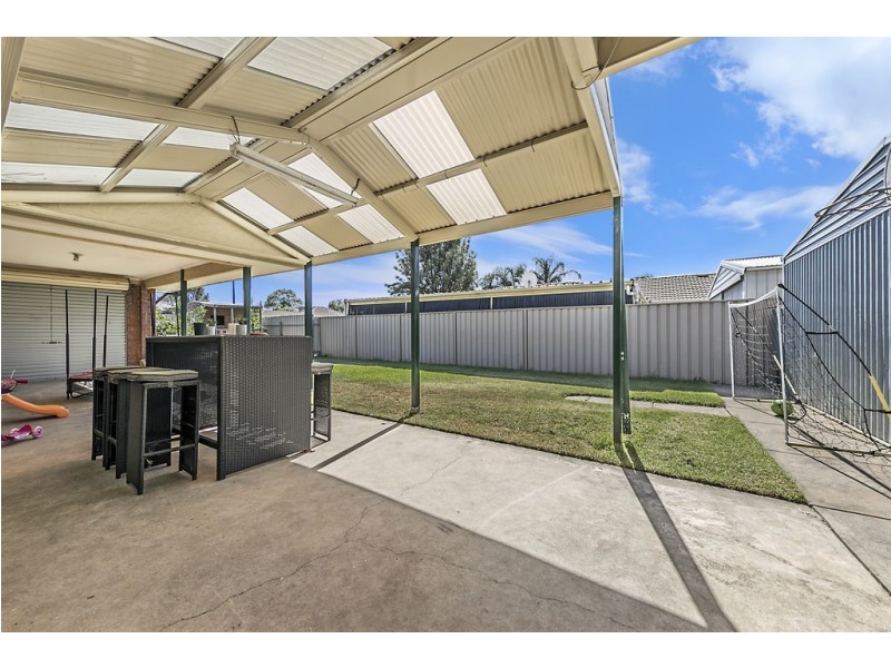 8 Holmefield Court, Parafield Gardens SA 5107