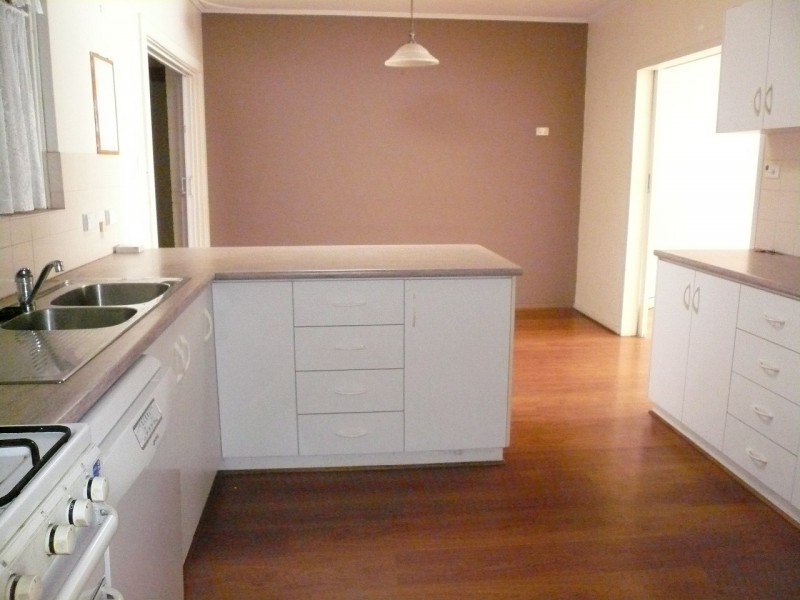 24 Tweed Avenue, Marion SA 5043