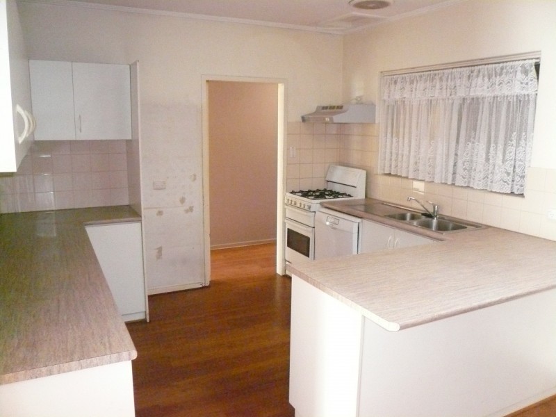 24 Tweed Avenue, Marion SA 5043