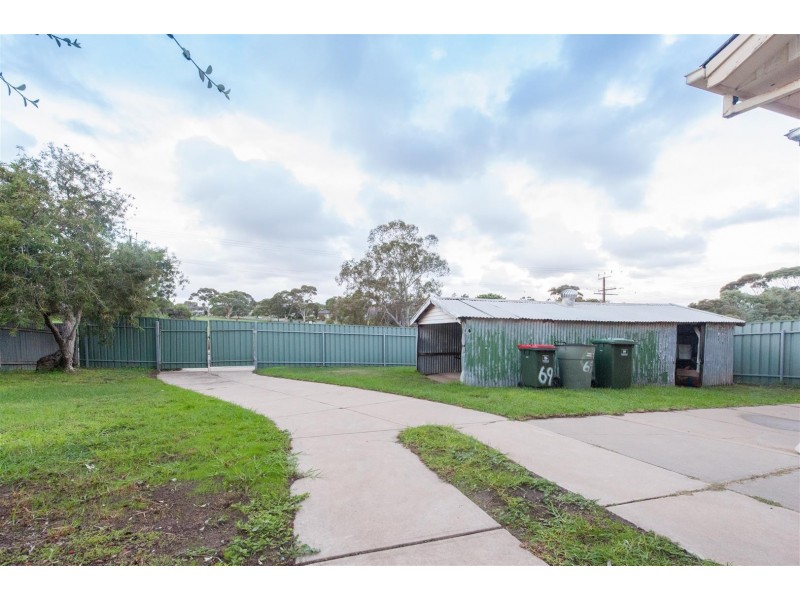 69 Galloway Road, O’sullivan Beach SA 5166