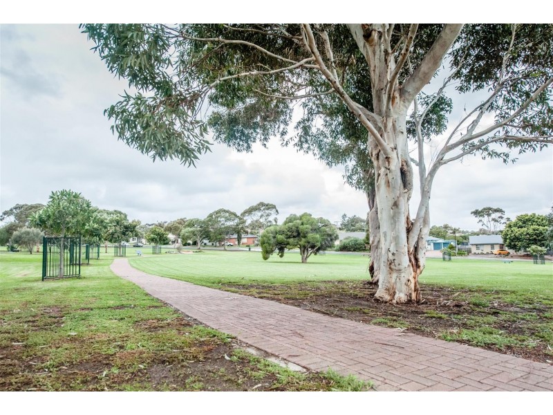 69 Galloway Road, O’sullivan Beach SA 5166
