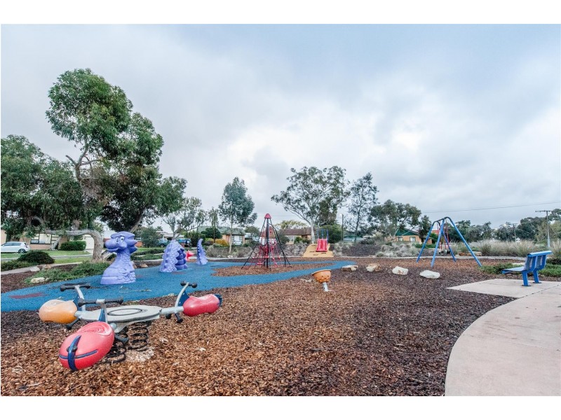 69 Galloway Road, O’sullivan Beach SA 5166