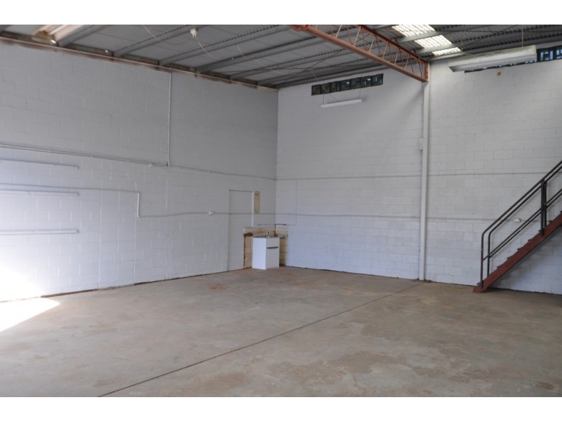 6 Trimmer Road, Elizabeth South SA 5112