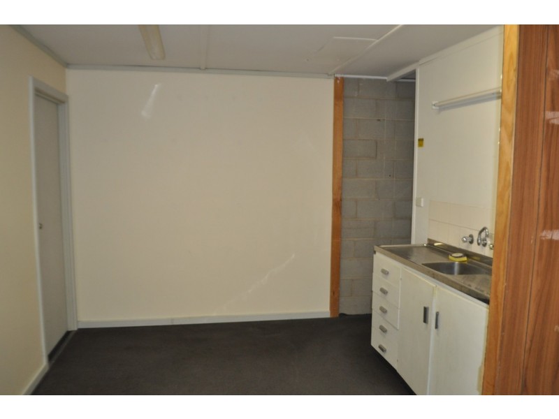 5 Nylex Ave, Salisbury South SA 5106