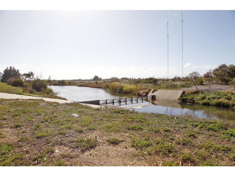 1 Rafferty Street, Wingfield SA 5013