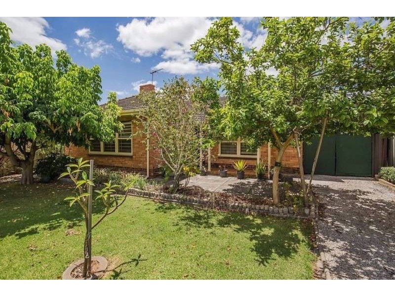 77 Fairview Terrace, Clearview SA 5085