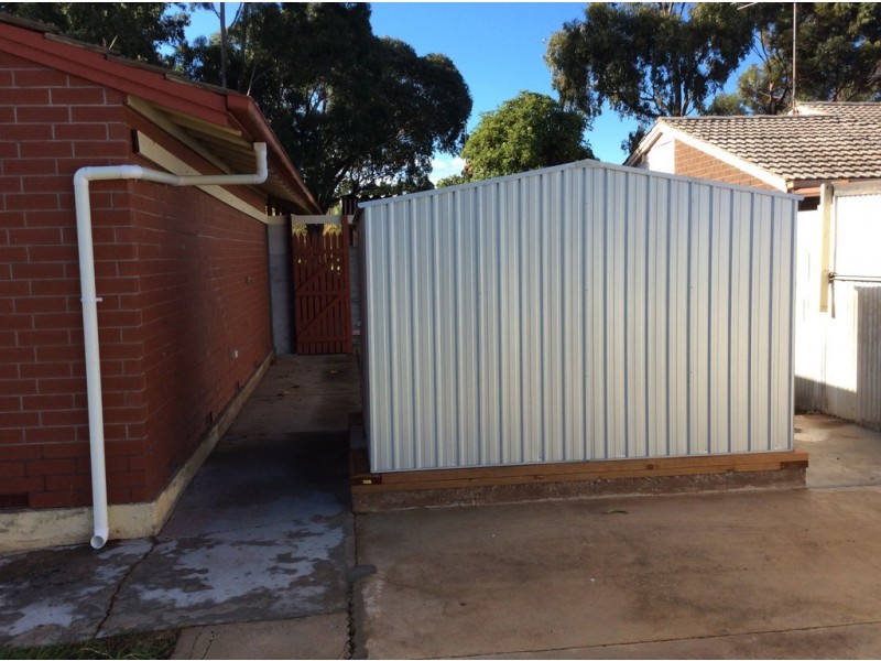 11 Alawoona rd, Munno Para SA 5115