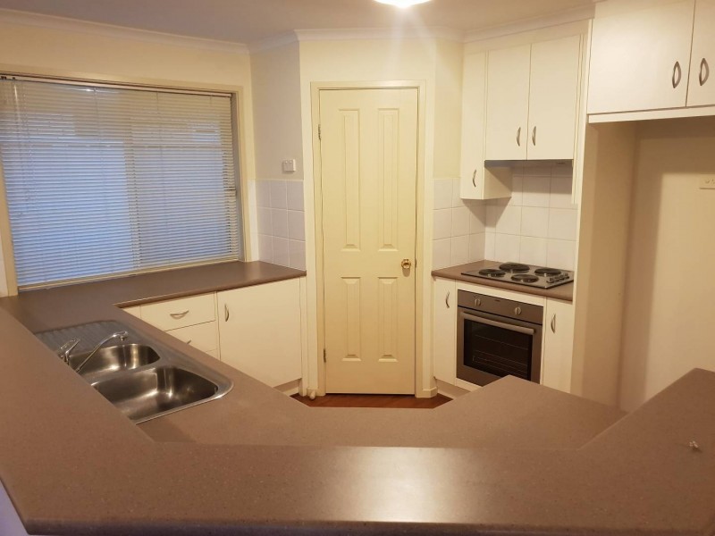 7 Inkster Ave, Taperoo SA 5017