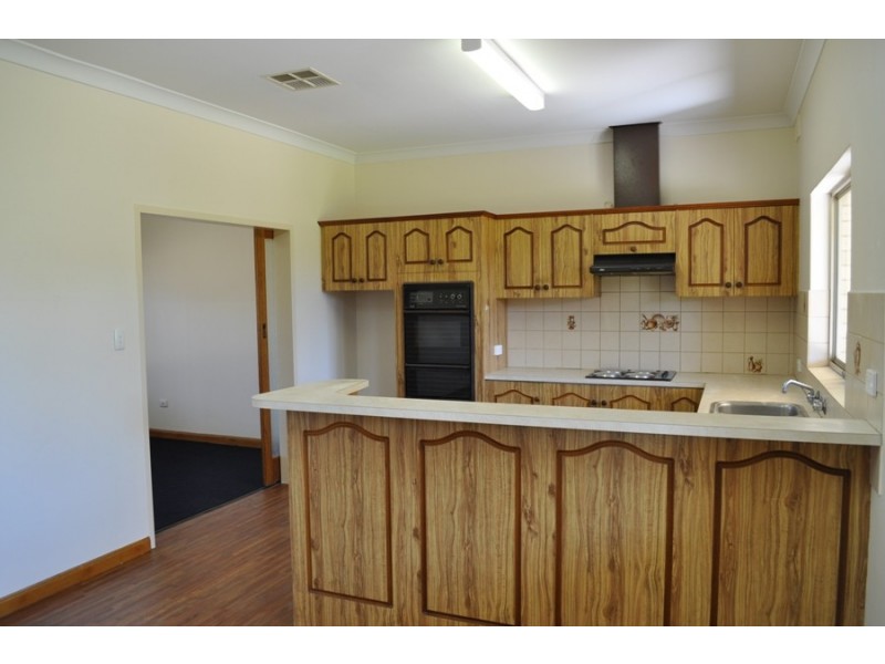 32 Commercial Road, Salisbury SA 5108