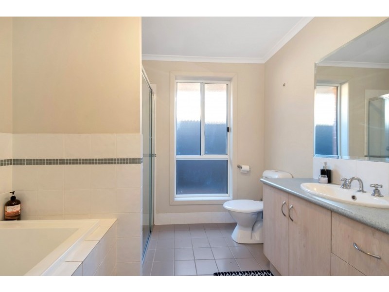 12 Callabonna Avenue, Andrews Farm SA 5114