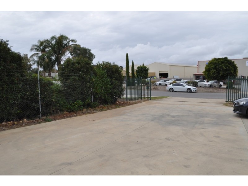 2/12 Mengel Court, Salisbury South SA 5106