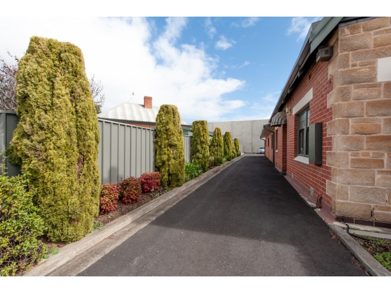 14 Eton Road, Keswick SA 5035