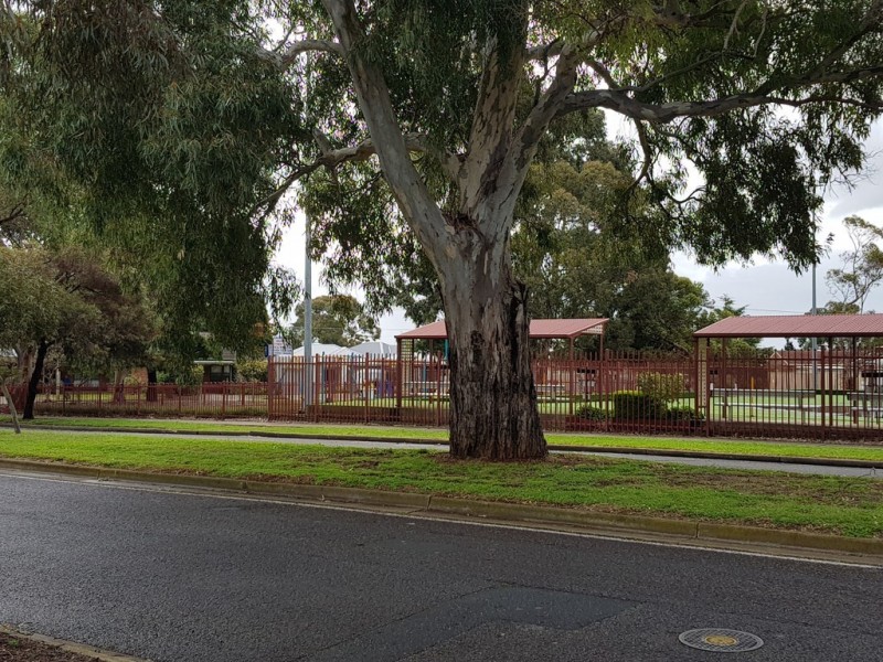 2/23 Gordon Avenue, Clearview SA 5085