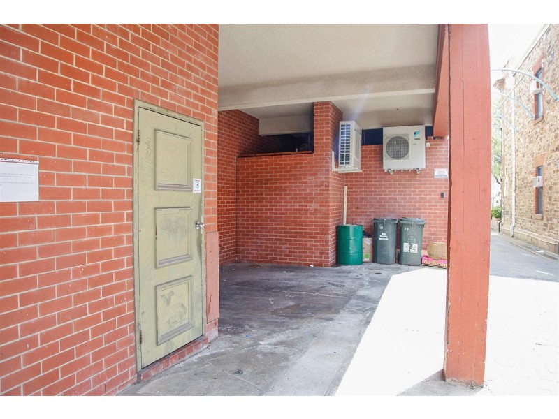 Room 6, Pt 71 Angas Street, Adelaide SA 5000