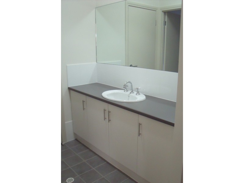 73 Dover Street, Aldinga Beach SA 5173